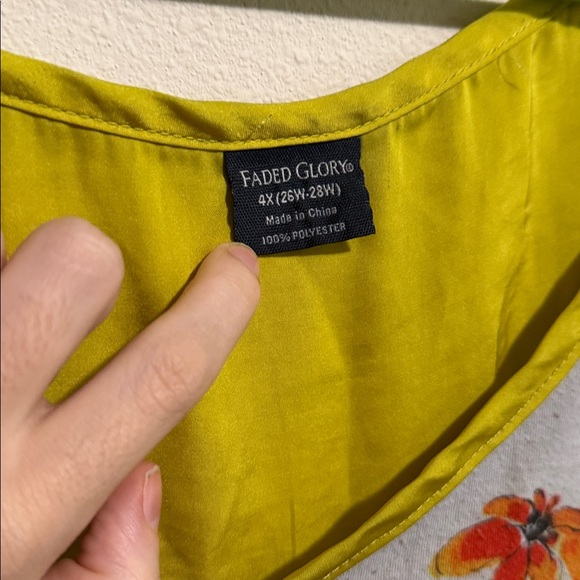 Women’s Faded Glory polyester floral tank top - Picture 2 of 4